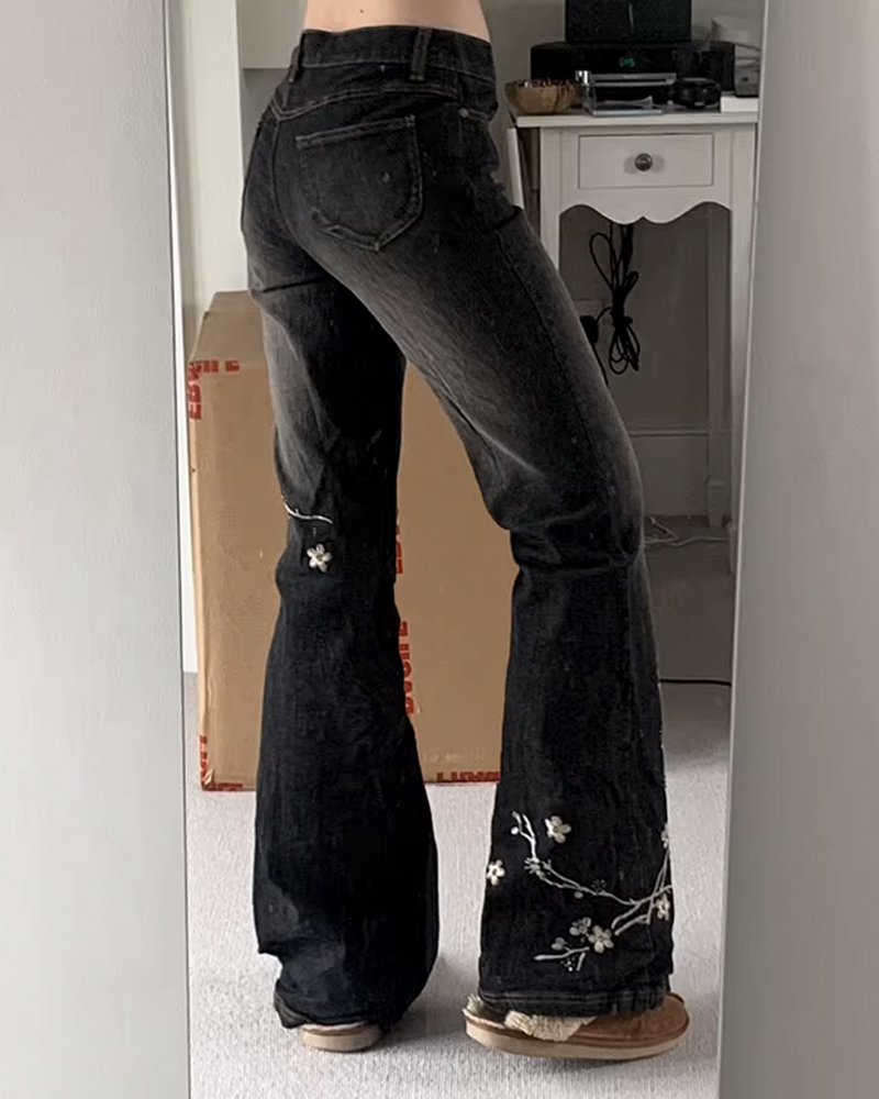 Floral Embroidered Flare Jeans