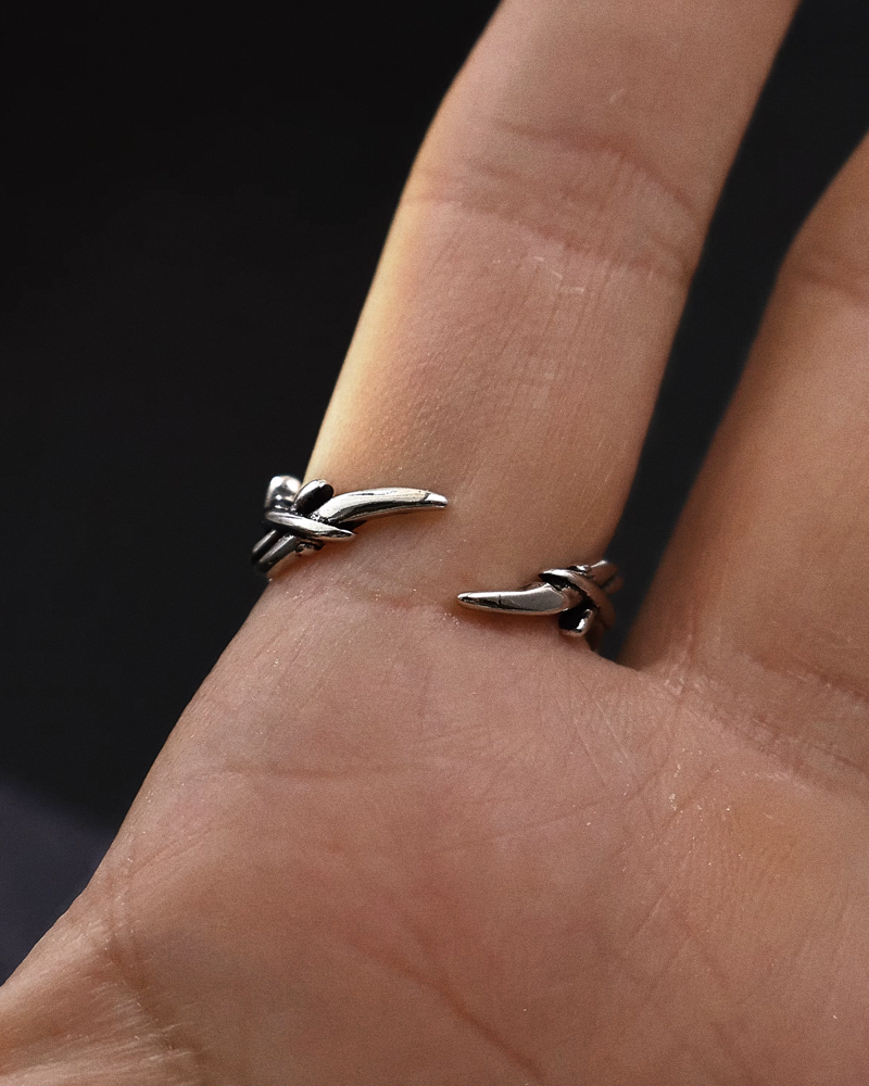Thorns Ring